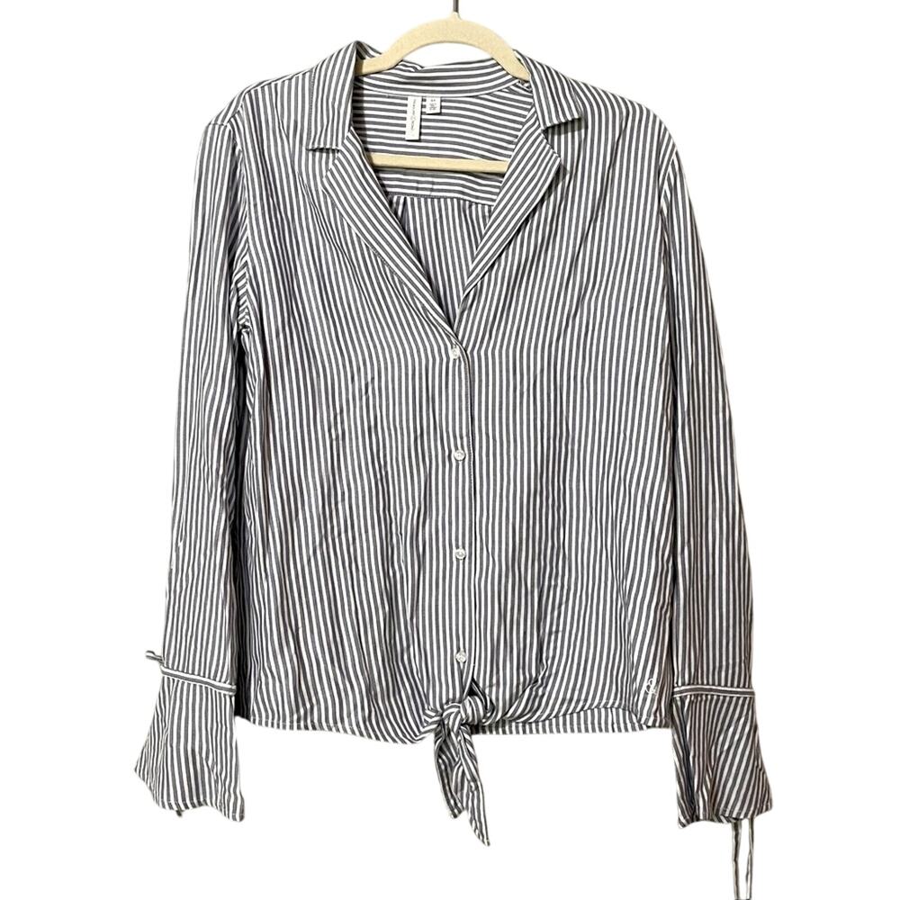 Treasure & Bond Blue White Striped Tie Front Button Down Shirt Womens XS Coastal